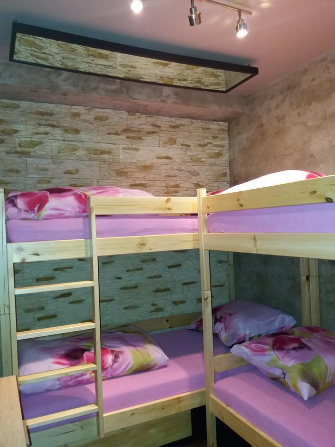 Lawendowy Hostelクラクフ エクステリア 写真