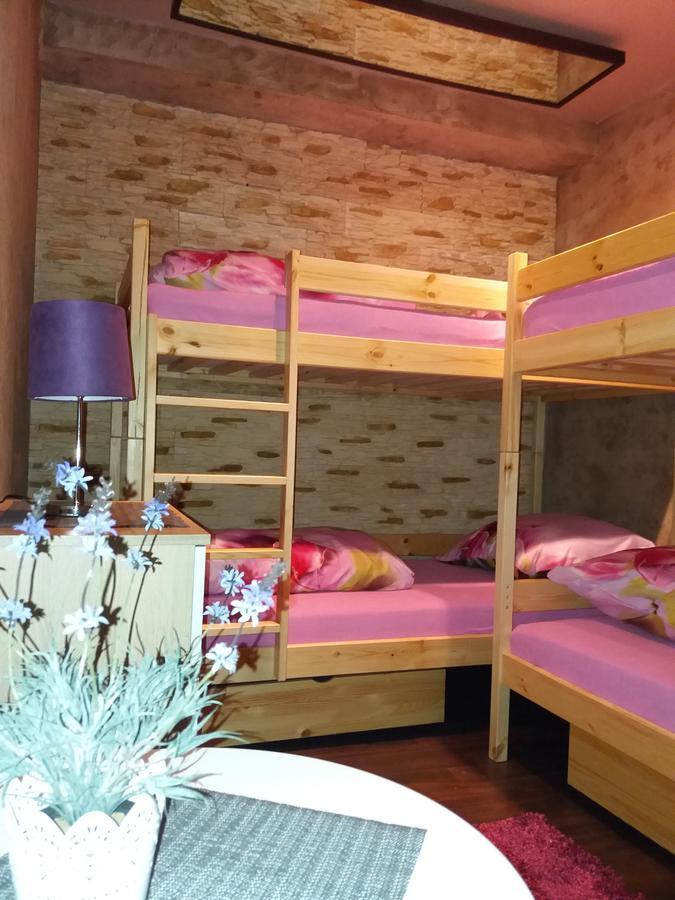 Lawendowy Hostelクラクフ エクステリア 写真